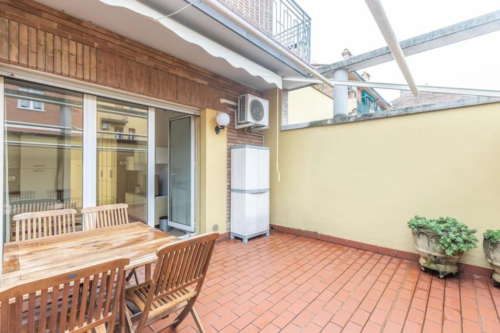 Appartement Tiarini 14 à Bologne Extérieur photo