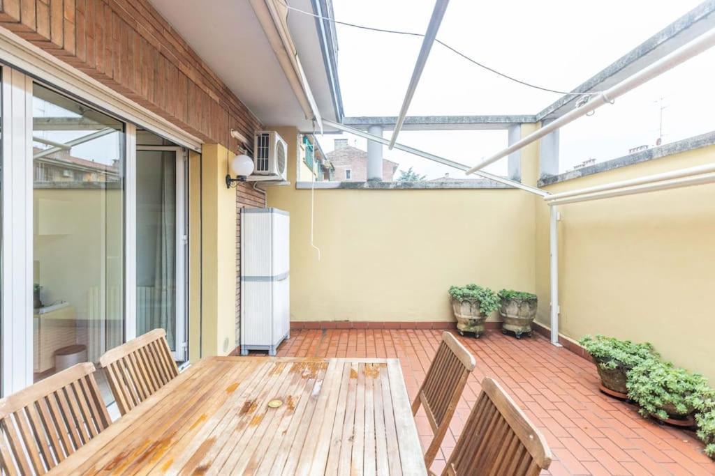 Appartement Tiarini 14 à Bologne Extérieur photo