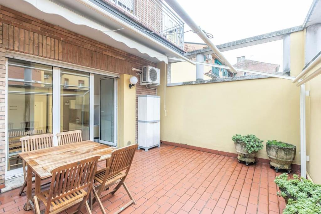 Appartement Tiarini 14 à Bologne Extérieur photo
